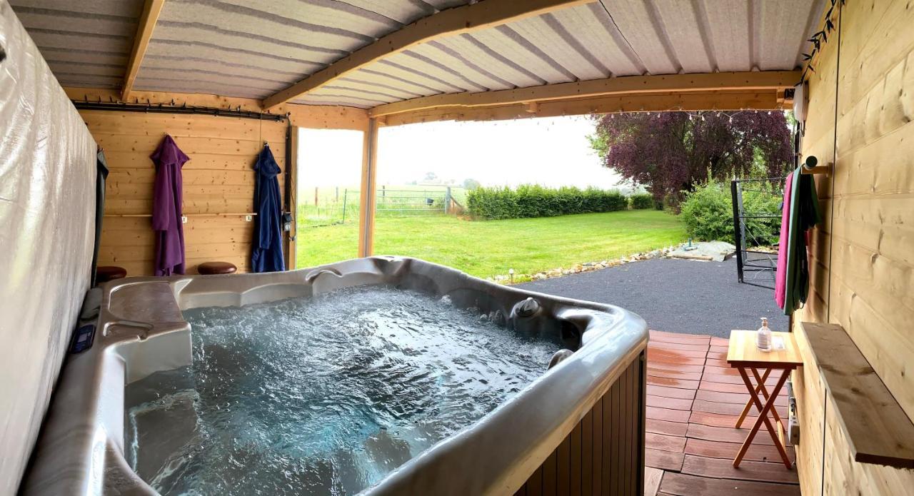 Le Chateau De Frankie spas-saunas Grand-Reng Extérieur photo