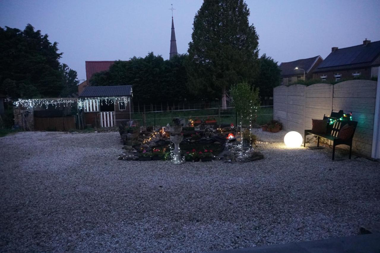 Le Chateau De Frankie spas-saunas Grand-Reng Extérieur photo