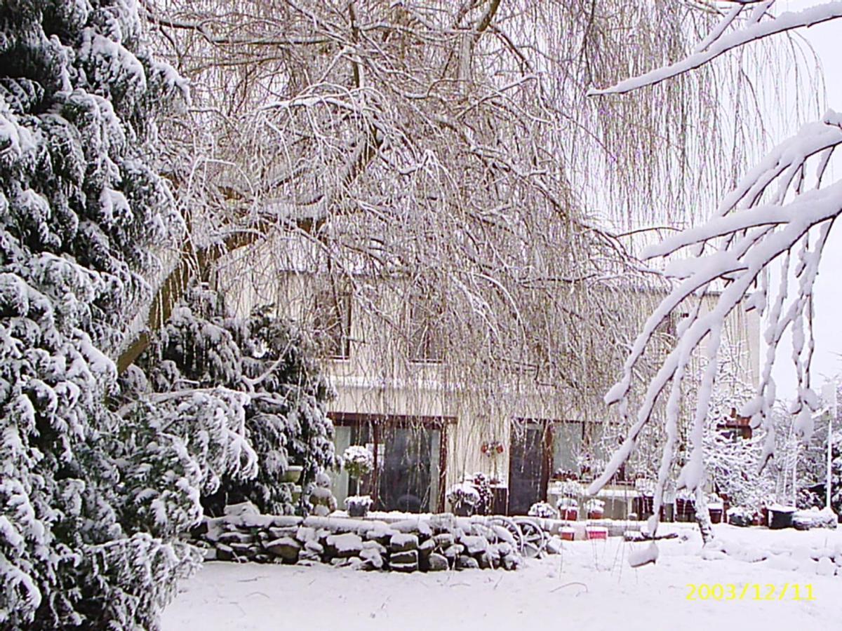 Le Chateau De Frankie spas-saunas Grand-Reng Extérieur photo